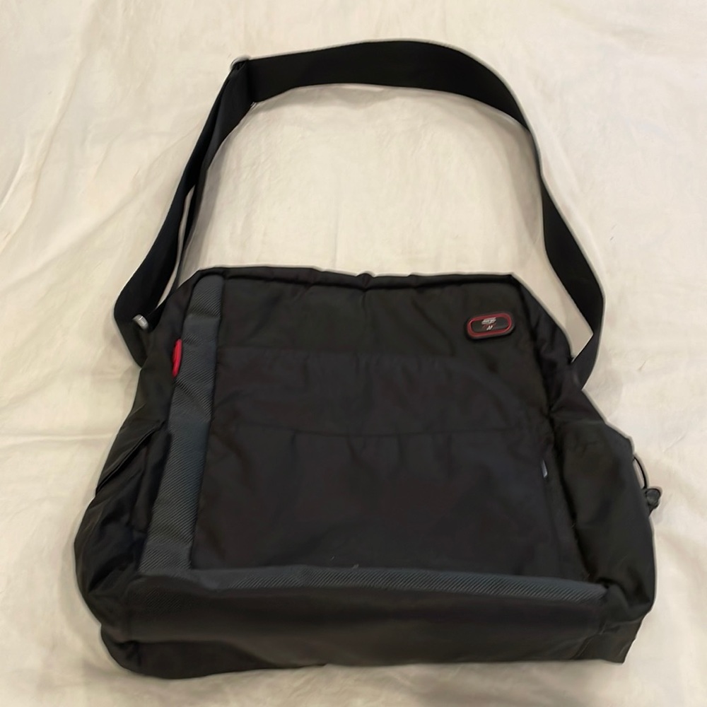 Tumi Unisex Tech Crossbody Bag